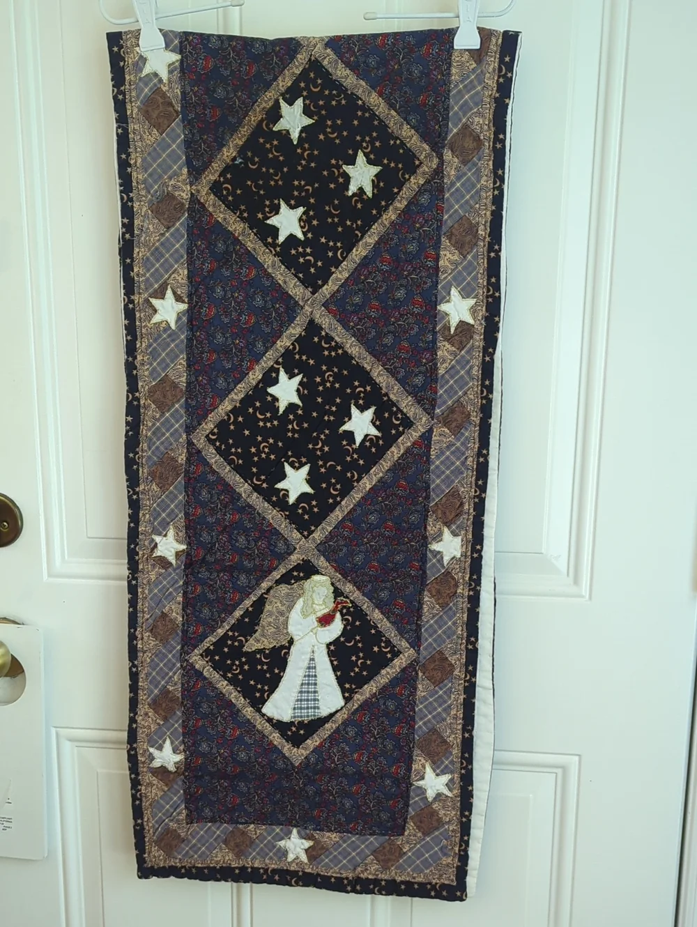 Vintage Christmas Linen Place Mats, Runner, Stocking And Towels.